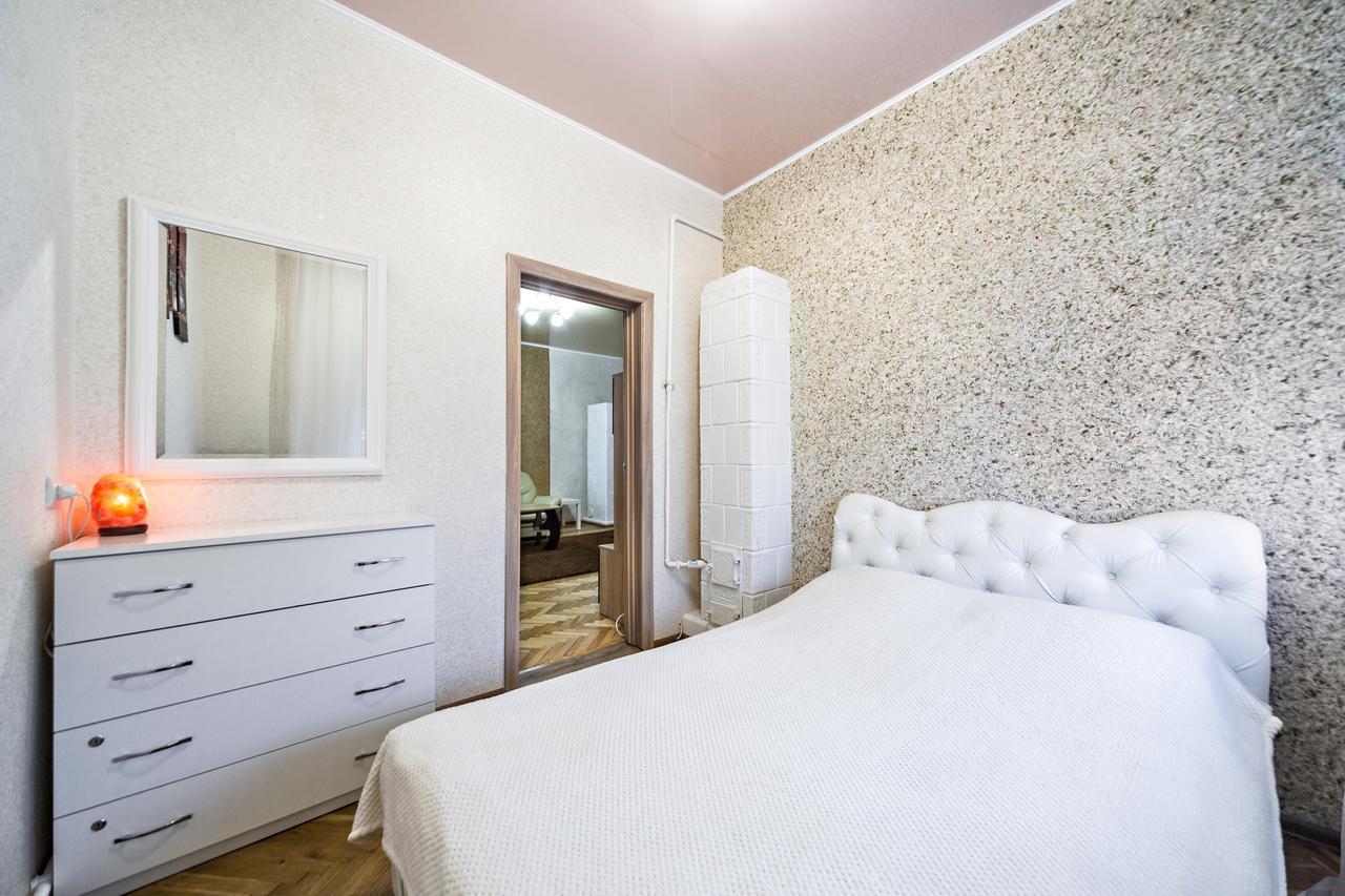 Apartment In A City Center! Krakivska,34 Lviv Buitenkant foto